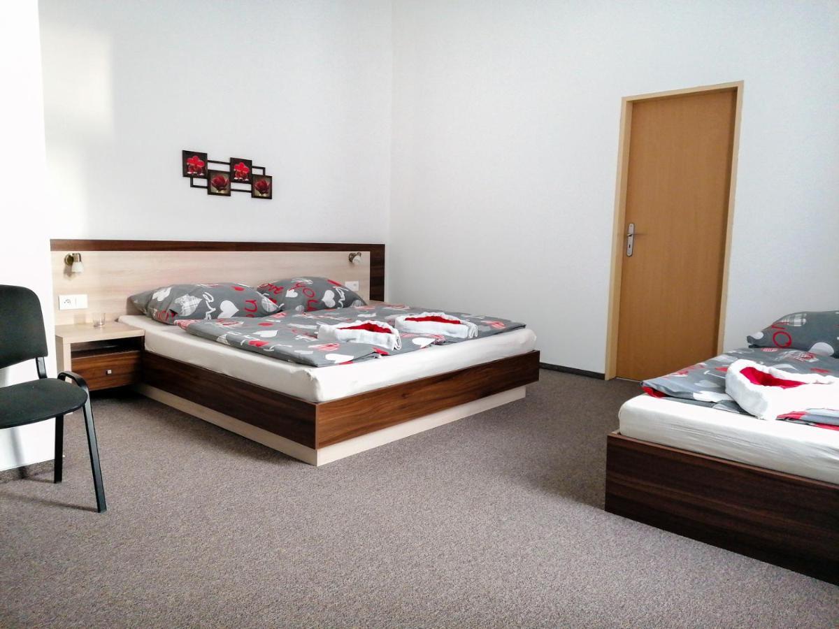 Hostel Vodna 1 Kosice Exterior photo